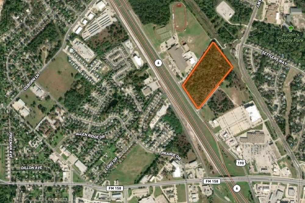 ± 15.75 Acres on Hwy 6 | N Earl Rudder Freeway | Bryan, TX: N Earl Rudder Freeway, Bryan, TX 77808